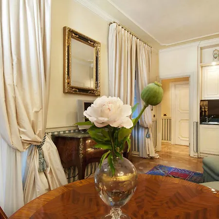 Petit Palais De Charme Hotel