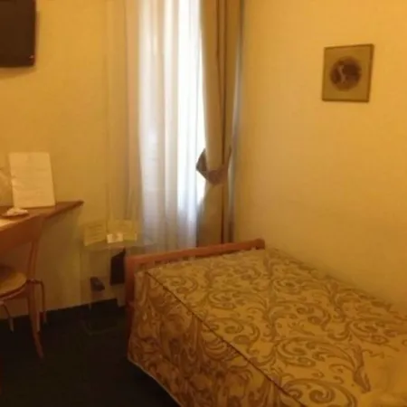 Antica Leonardo 3* Milano