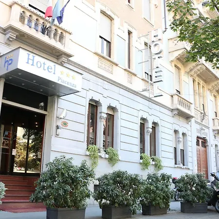 Hotell Piacenza