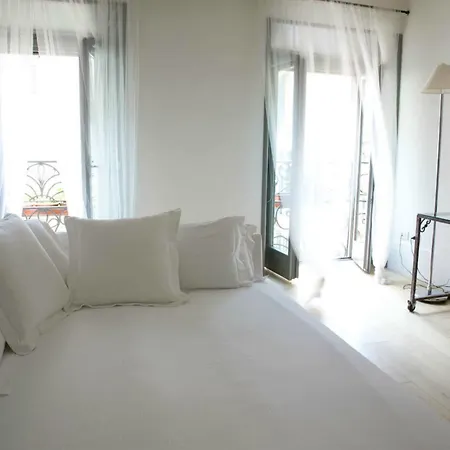 Milanosuites