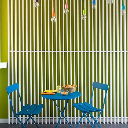 Hello Отель типа 