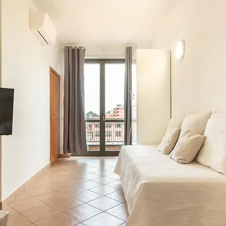 Alessia's Flat - Affori * Milánó