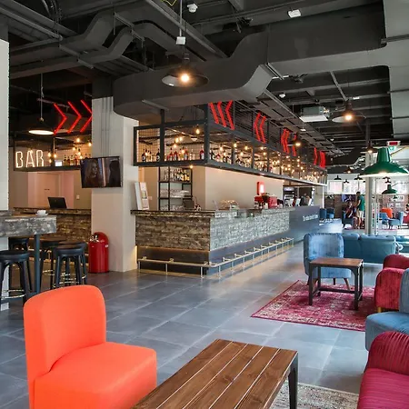 Meininger Lambrate Hostel Milano