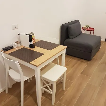 Navigli - Via Savona *