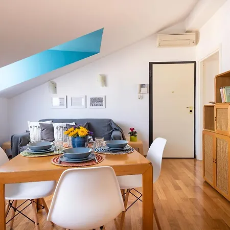 Navigli - Rentclass Tilda Apartment *