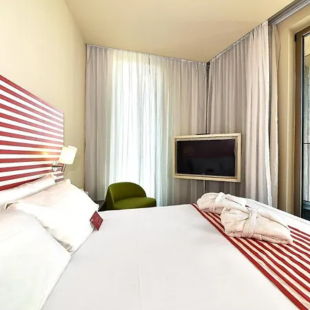 Glam Hotel Milão