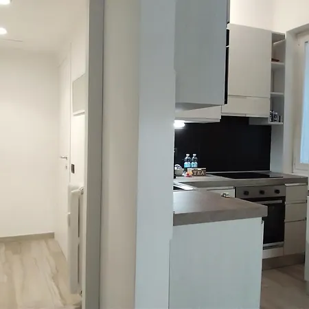 Kibilu - Via Abetone Milan