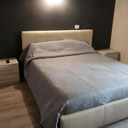 Sira House Milão