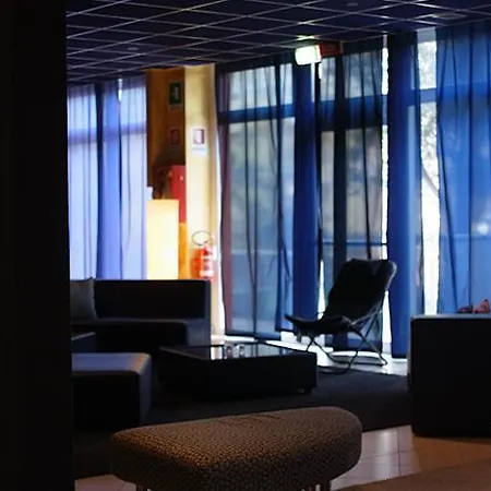 New Generation Chic Sempione *