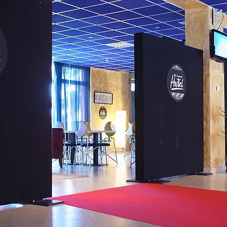 Hostel New Generation Chic Sempione *