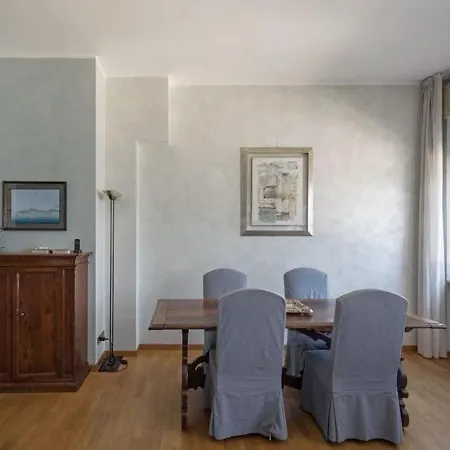 Cascina Santa Brera Sleeps 6 Air Con Apartamento Milán