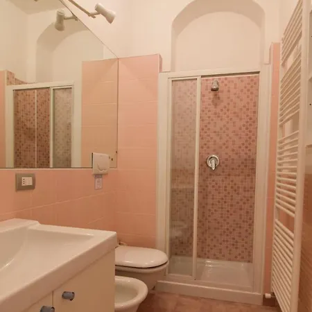 Italianway Easy - Lambro 12 ミラノ