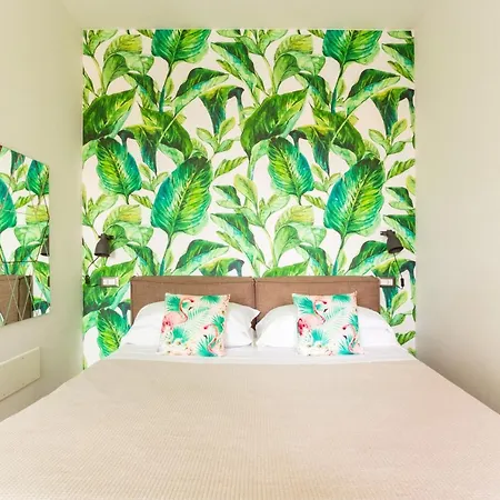 Duomo Views, Light, Jungle-inspired With Terrace Milão