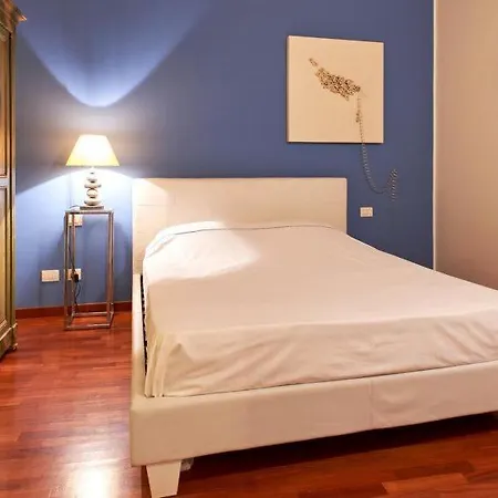 Sleeps 6 Air Con Wifi * Milán