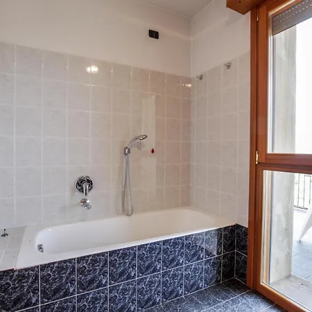 Bocconi Navigli Apartment With Terrace