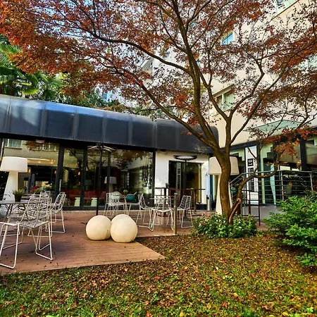 宜必思米兰中心酒店 酒店 3*