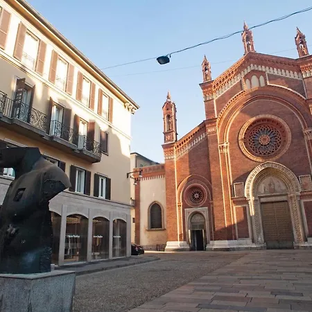 Pensión The Unique Brera 4*