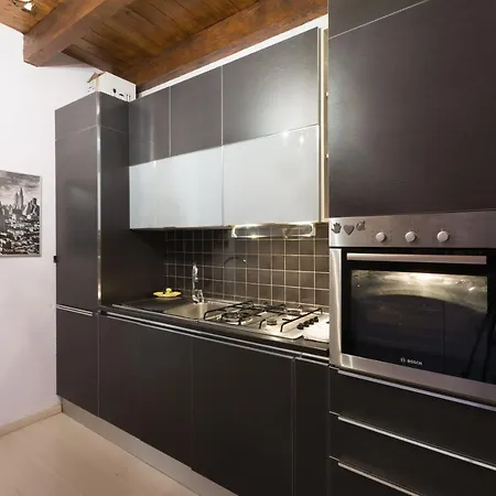 Apartament Navigli 7 Mediolan
