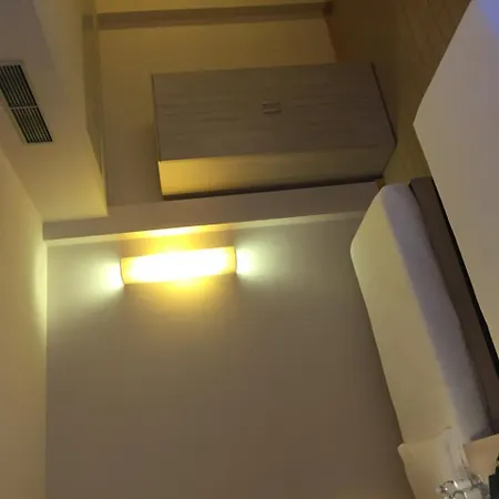 酒店 克里斯塔罗莫金巴酒店 3*
