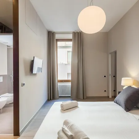 Easyhomes-duomo & *