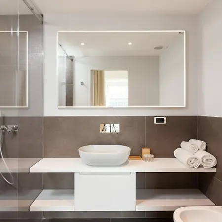 Easyhomes-duomo &