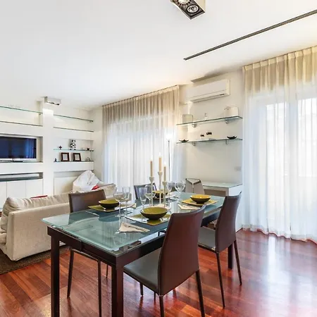 Apartmán Bright And Cozy In Isola District - Marco Polo