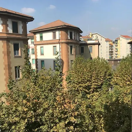 Alojamento de Acomodação e Pequeno-almoço B&B La Casa Di Lara