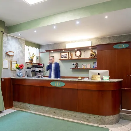 Dore Hotel