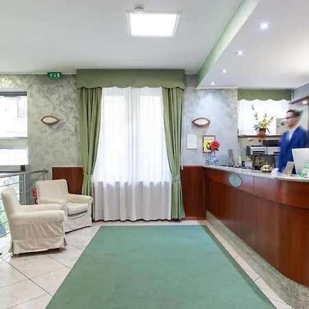 Dore Hotel