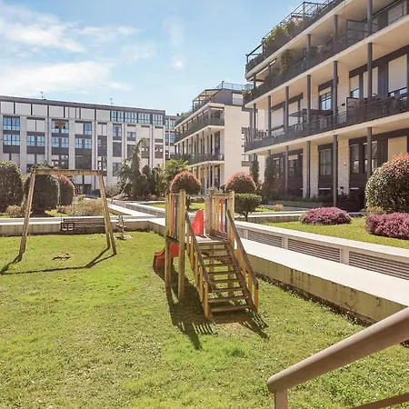 Guesthost - Elegant Loft With Balcony! * Μιλάνο