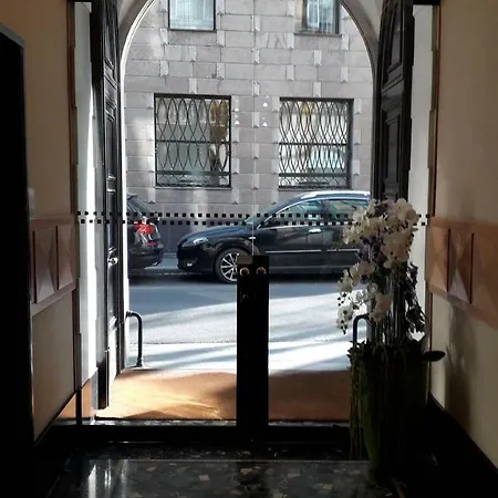 Borgonuovo Uno Apartman Milánó