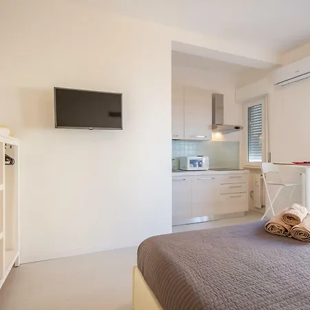 阿莱西娅公寓 - 米兰m3地铁科夫托站 米兰