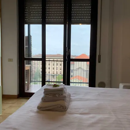 Kibilu - Fiera Milano, Vicinanze Rho, Linea Rossa Qt8 Lejlighed *