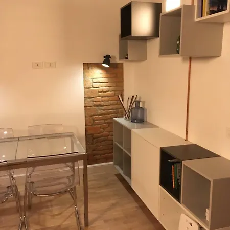 Farini Cozy Flat Mailand
