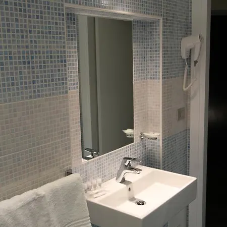 La Madonnina 3* Milánó