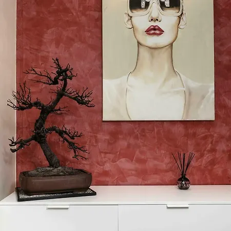 Hotel Suitelowcost - San Babila Duomo Milan