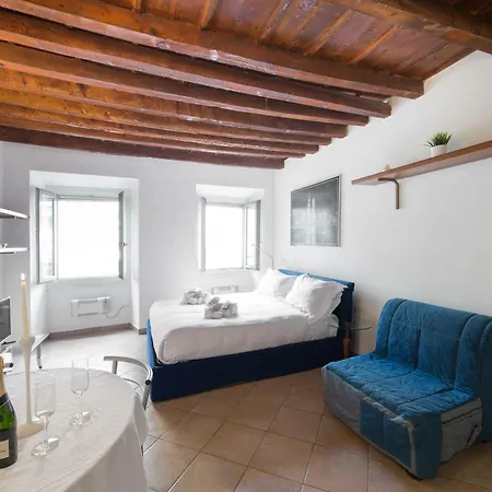 Hotel Suitelowcost - San Babila Duomo