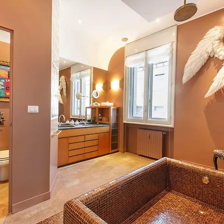 Suitelowcost - San Babila Duomo Hotel Milan