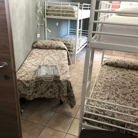 Hostel Old Milaan