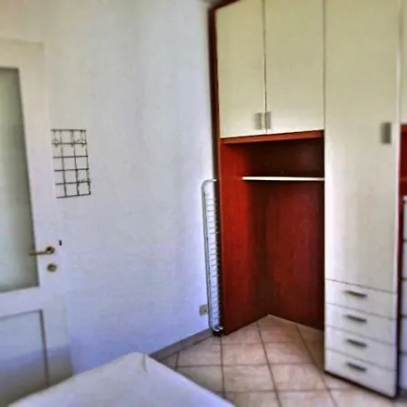 Delizioso Bilocale Adiacente Navigli Apartment Milan
