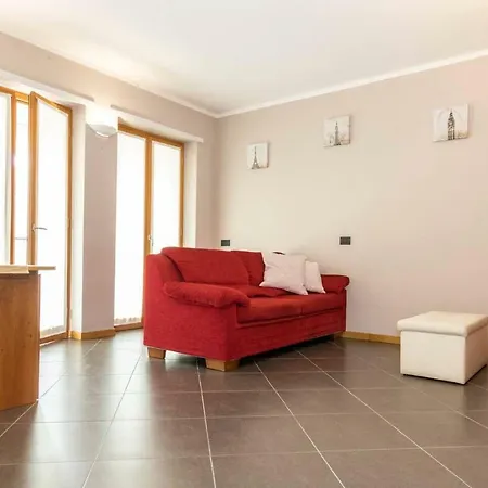 Altido For 4 With Terrace In A Quiet Residential Area Daire *