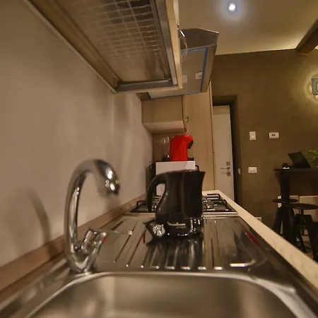 Moscova Attic Near Duomo ミラノ