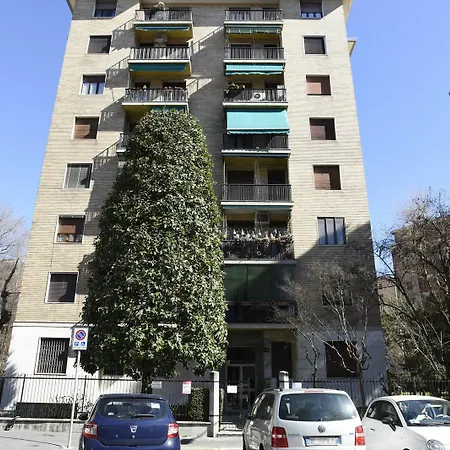 Hintown Evergreen Area Apartment