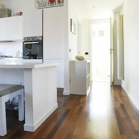 Hintown Evergreen Area Apartment Milan