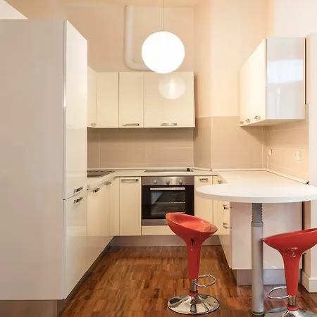 Apartment Premuda Milan