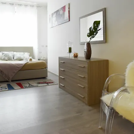 Hintown Prince's Rest Apartman Milánó