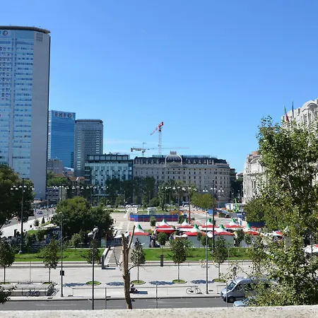 Konukevi Il Giramondo Milano