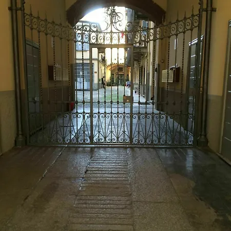 Kibilu - Via Confalonieri * Milan
