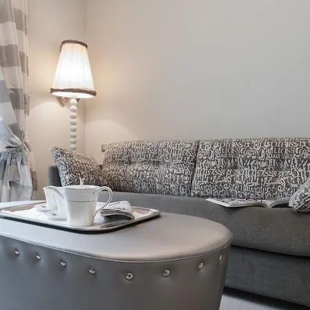 Pensión Brera Prestige 4*