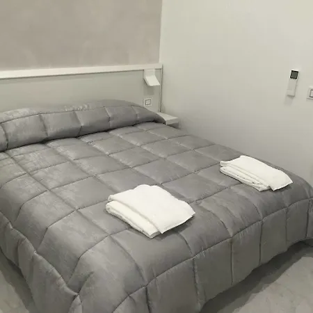 Picaflor Art & 3* Milano